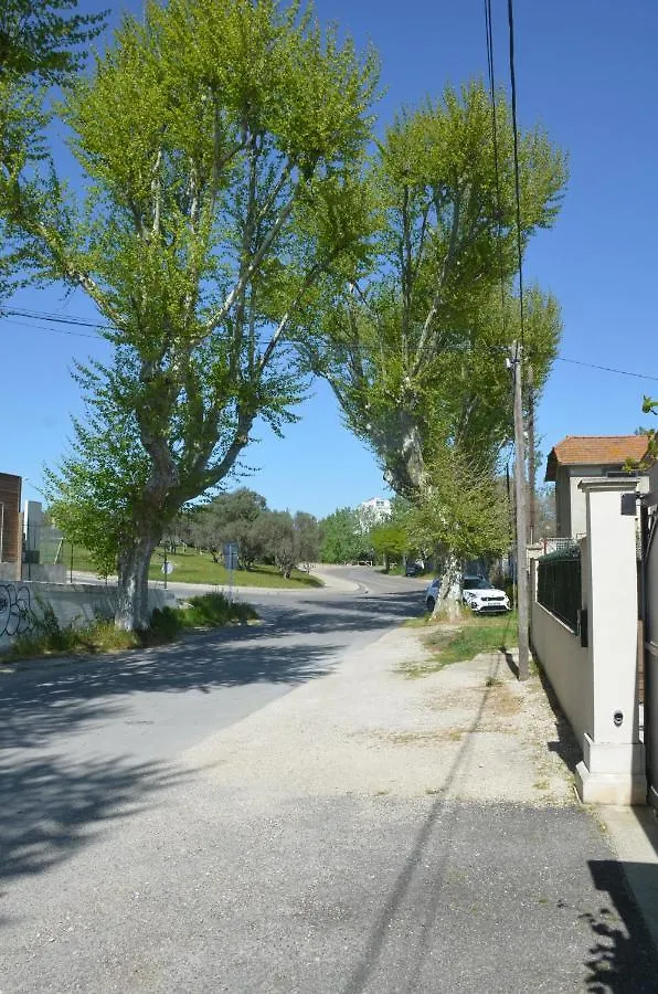 Le Mas Sivan Sejour Arlesien 2 A 6 Personnes Wifi Climatisation Parking 0*, Arles