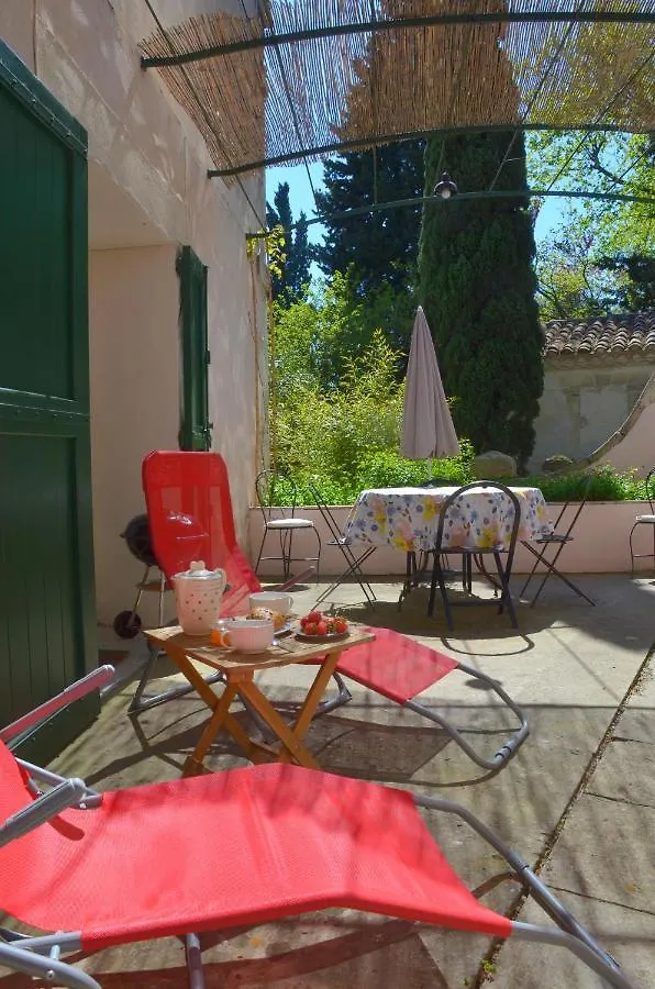 Le Mas Sivan Sejour Arlesien 2 A 6 Personnes Wifi Climatisation Parking Apartment