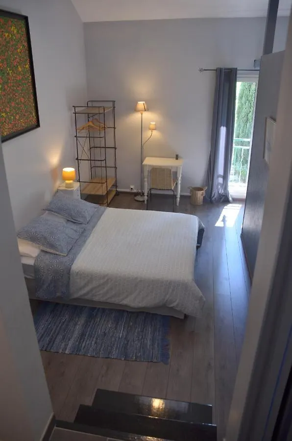 Apartamento Le Mas Sivan séjour arlésien 2 à 6 personnes wifi climatisation parking